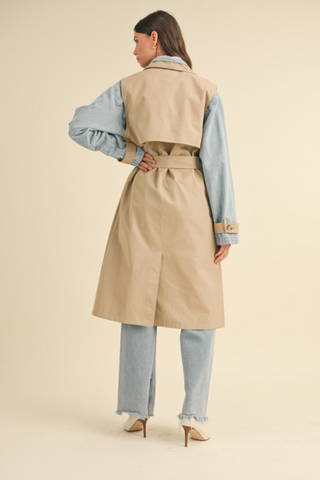 Layered Trenchcoat w. Denim Jacket